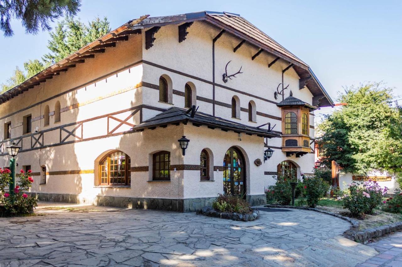 Hosteria La Posta Del Cazador San Martin de los Andes Bagian luar foto